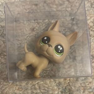Littlest Pet Shop Tan Dog Figure with Green Eyes